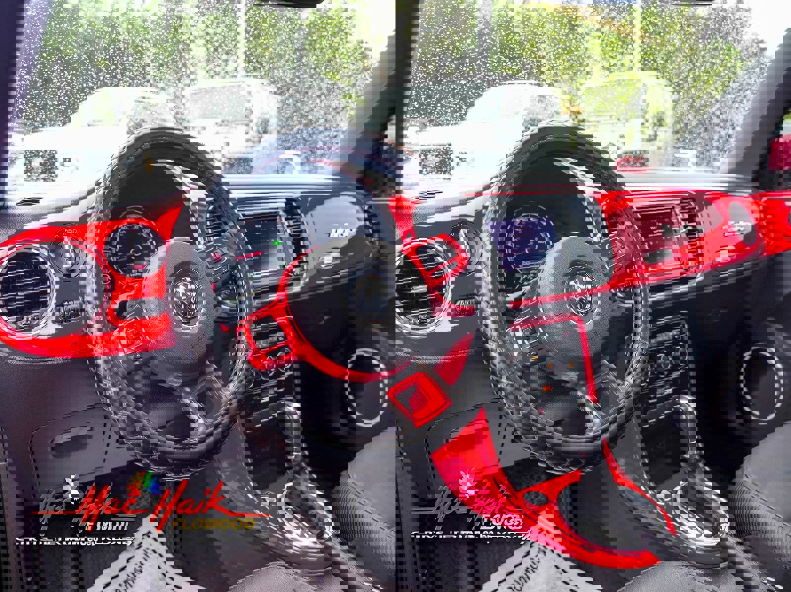 Used 2019 Volkswagen Beetle 2.0T SE image 14