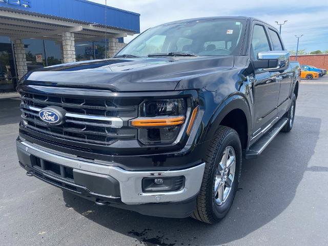 Certified 2025 Ford F150 XLT w/ Equipment Group 302A MID AWD/4WD image 8