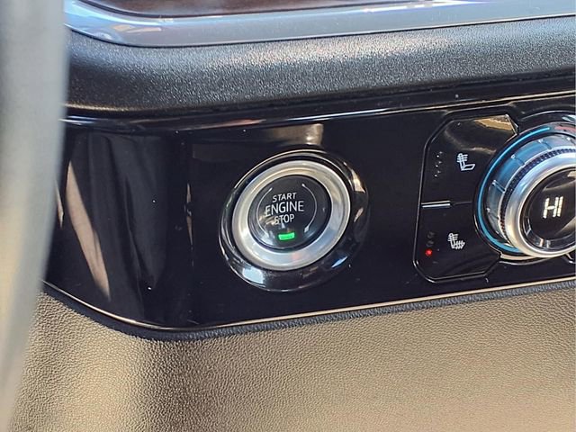 Used 2024 GMC Sierra 1500 SLT AWD/4WD image 14