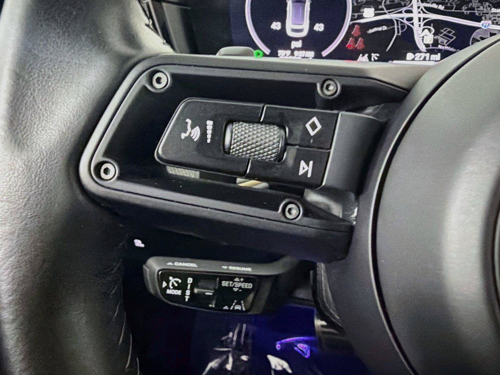 Certified 2024 Porsche Cayenne Turbo GT AWD/4WD image 13
