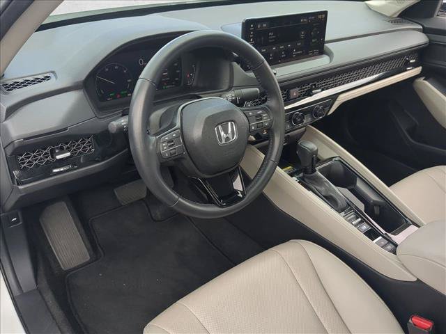 Used 2025 Honda Accord EX-L image 10