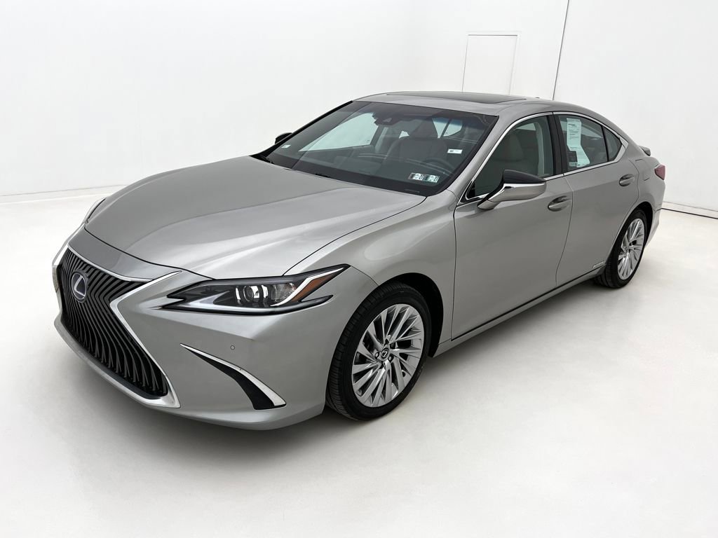 Used 2021 Lexus ES 300h w/ Accessory Package 2 image 4