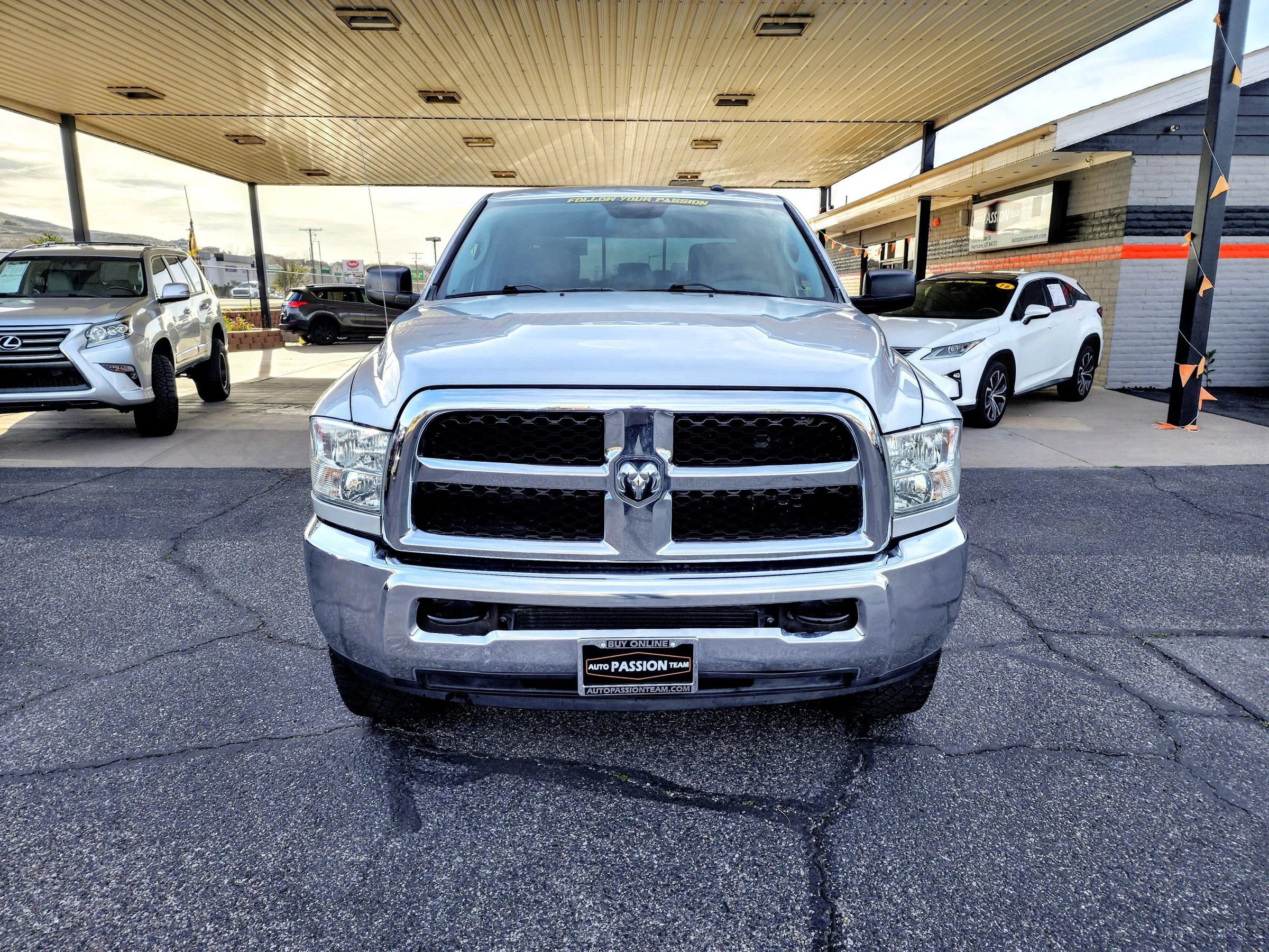 Used 2016 RAM 2500 SLT AWD/4WD image 8