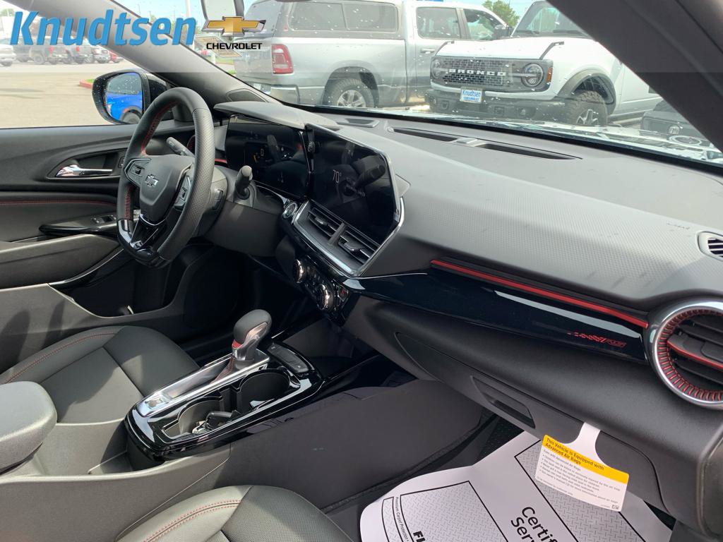 New 2026 Chevrolet Trax RS w/ Driver Confidence Package FWD image 12