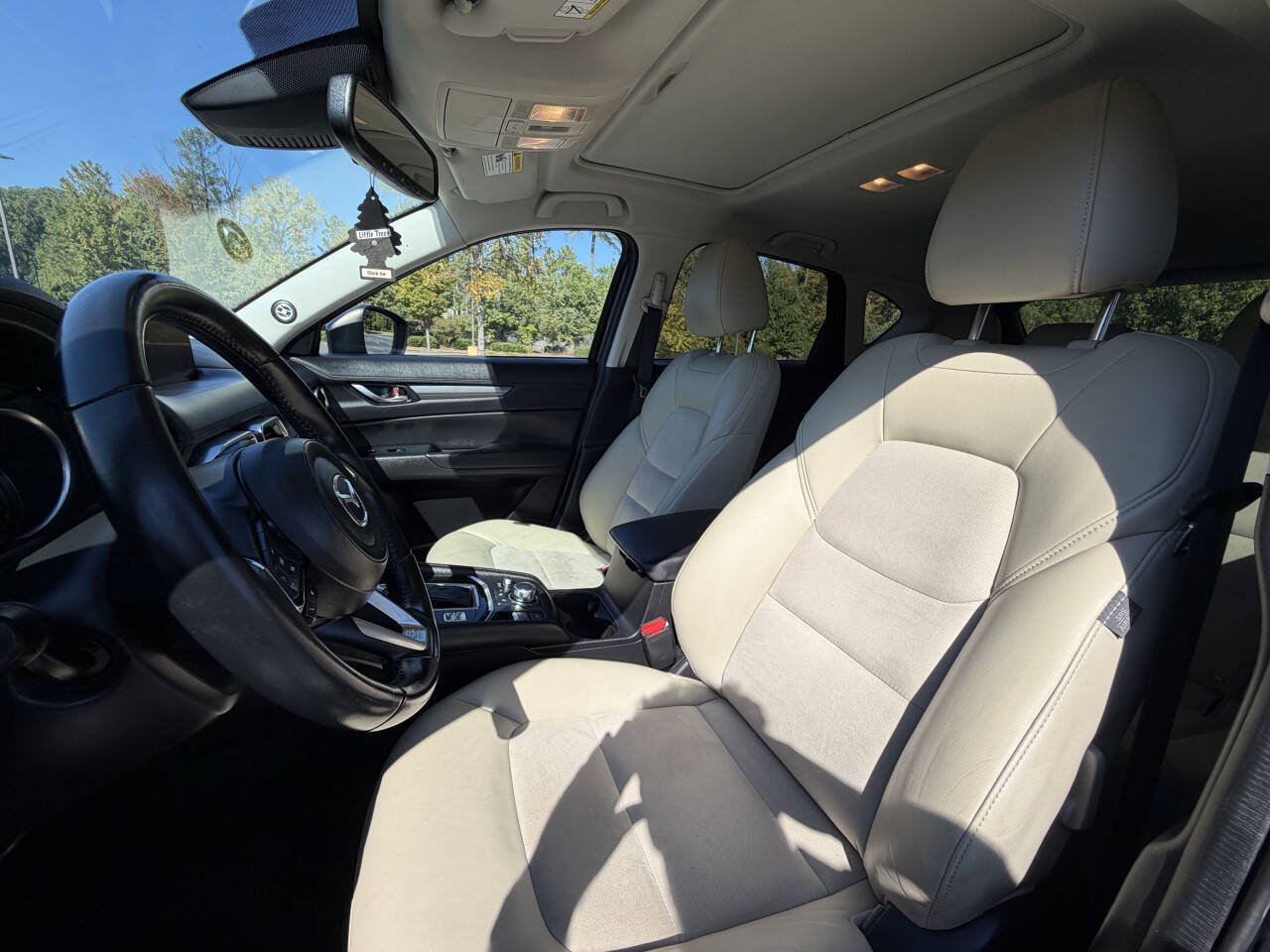 Used 2018 MAZDA CX-5 Touring w/ Preferred Equipment Package AWD/4WD image 23