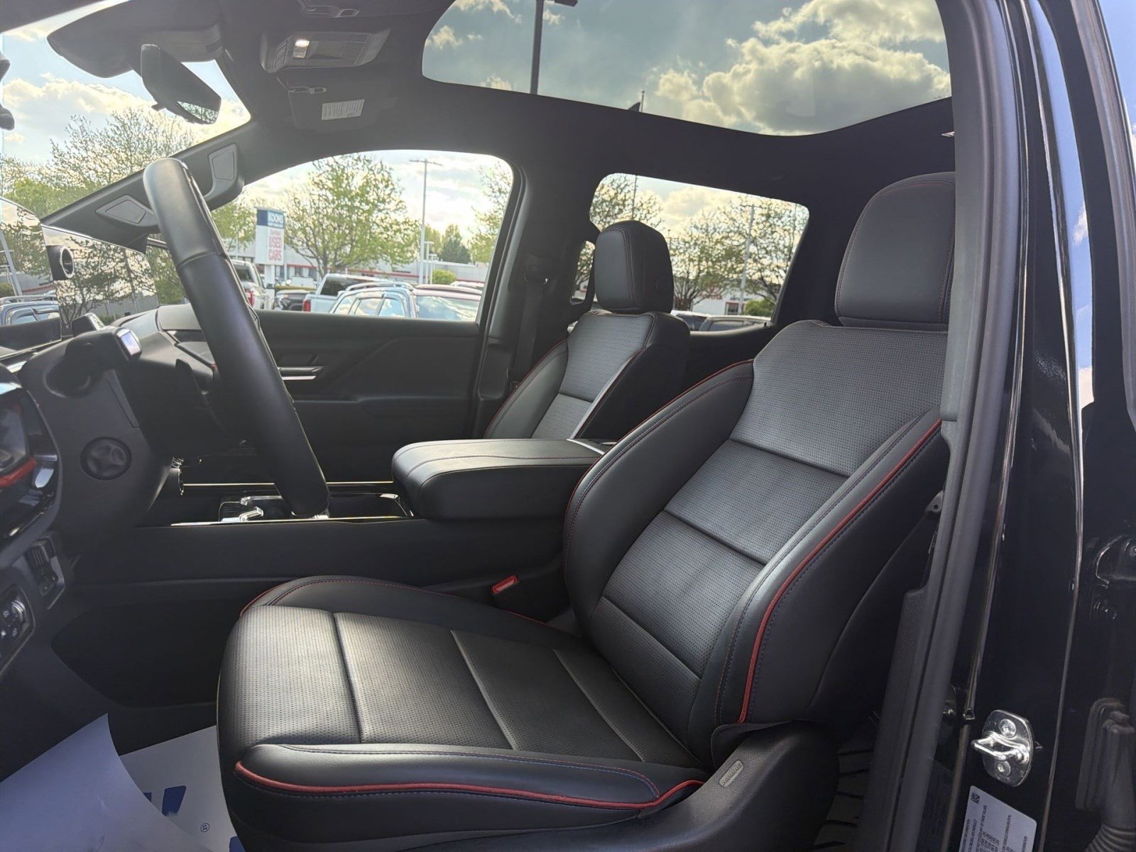 Used 2025 Chevrolet Silverado EV RST image 21