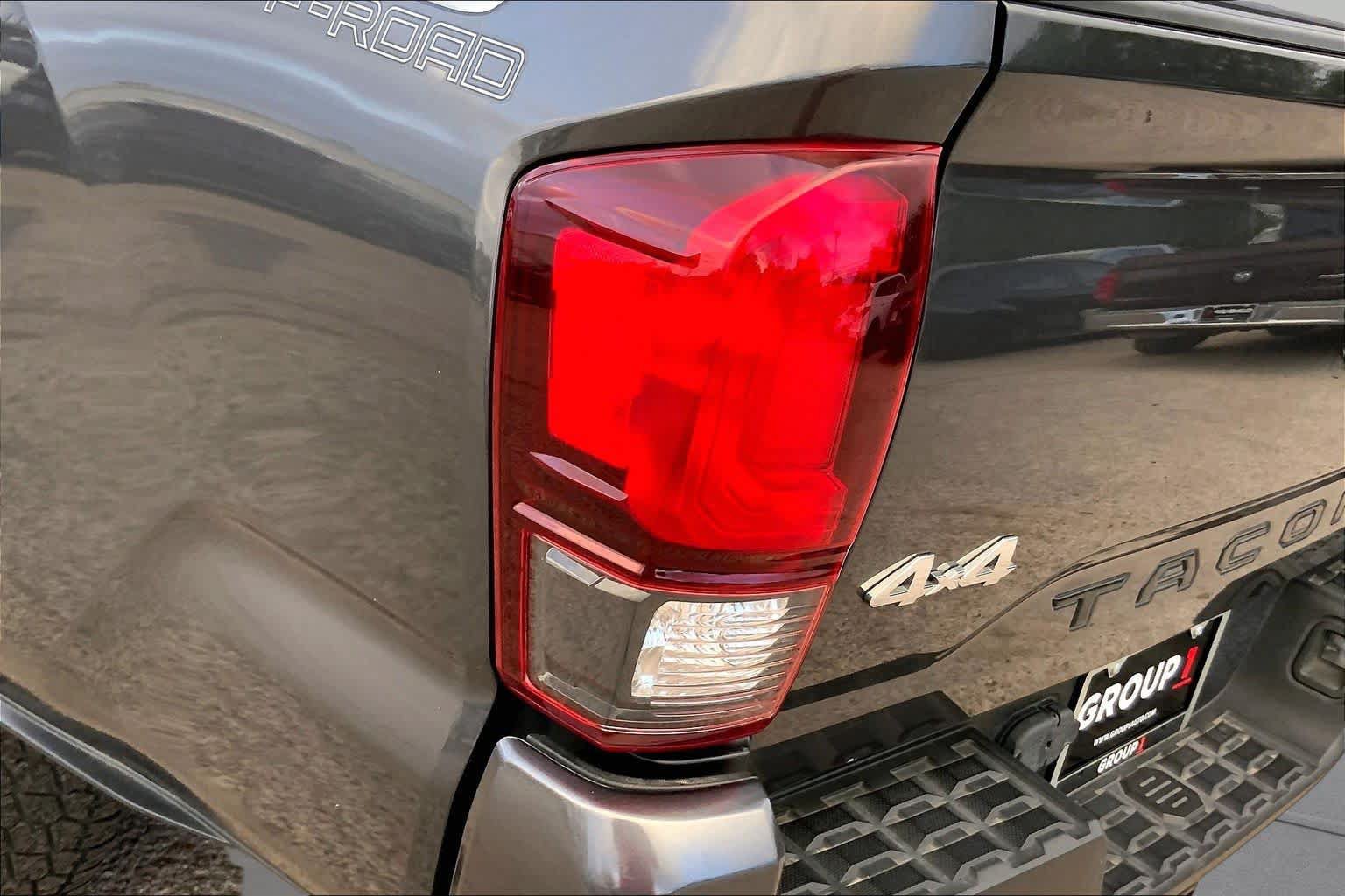 Used 2023 Toyota Tacoma SR AWD/4WD image 28