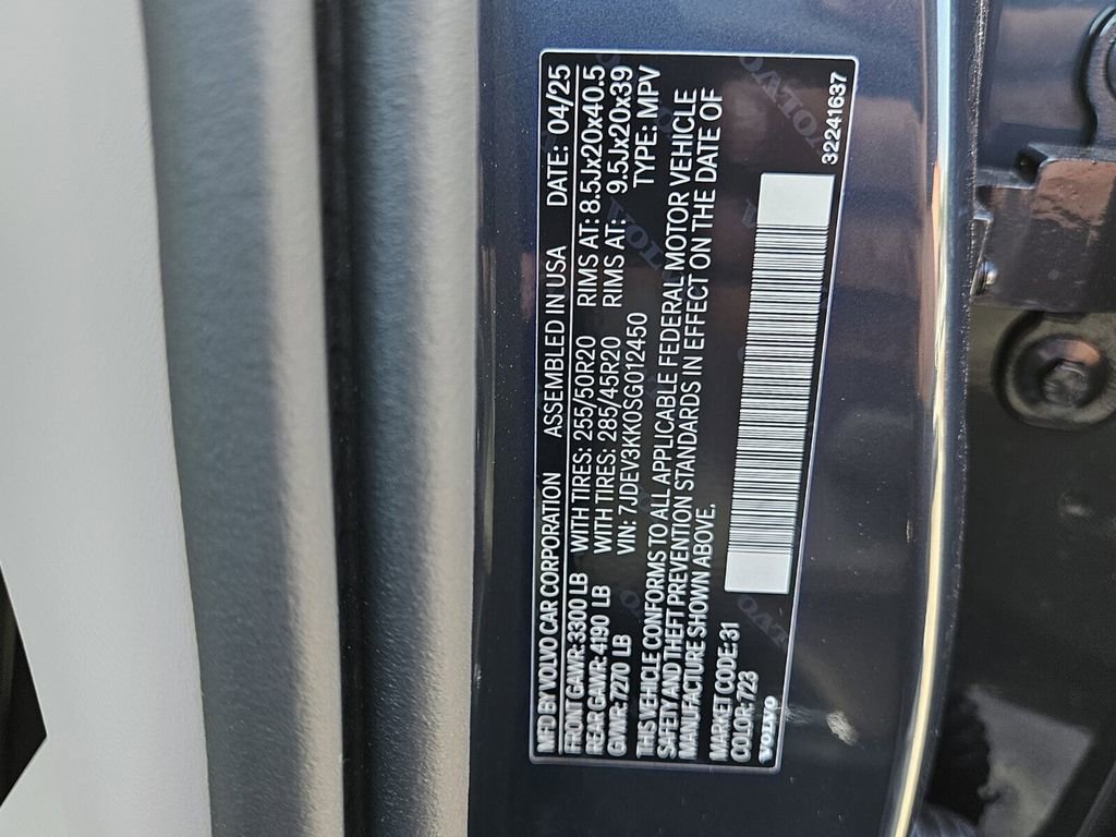 New 2025 Volvo EX90 Plus AWD/4WD image 23