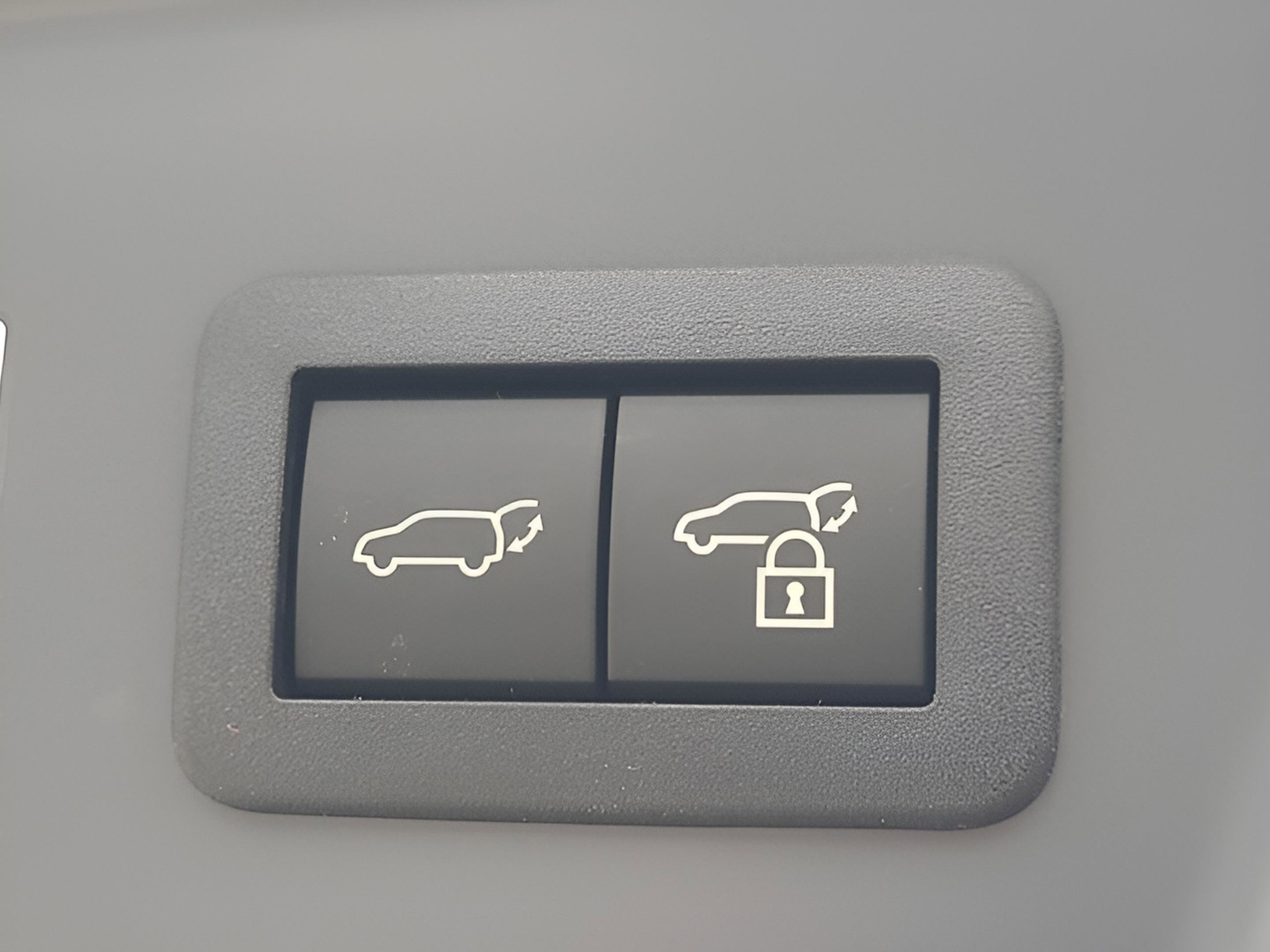 New 2026 Toyota Prius Limited FWD image 30