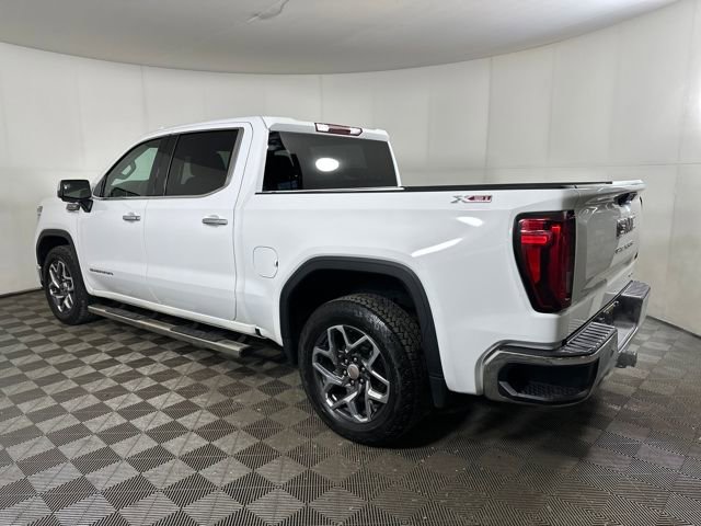 Used 2023 GMC Sierra 1500 SLT w/ SLT Convenience Package image 5