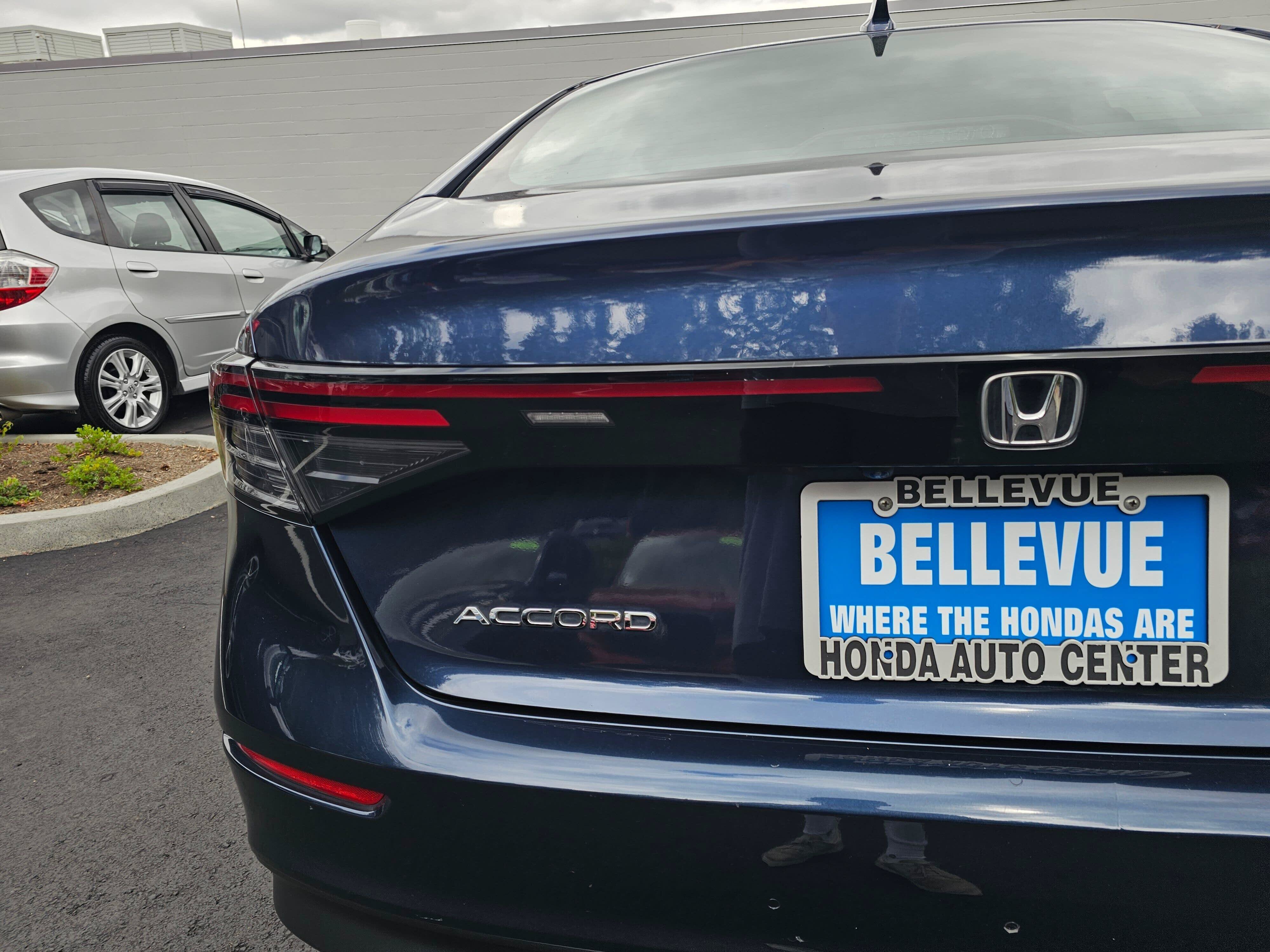 Used 2023 Honda Accord EX image 16