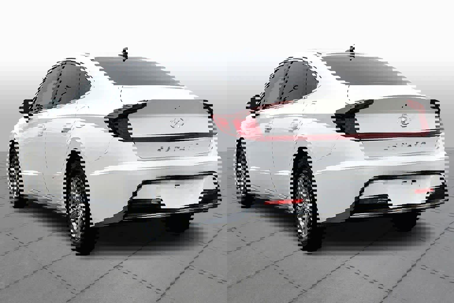 Used 2022 Hyundai Sonata SE w/ Cargo Package image 11