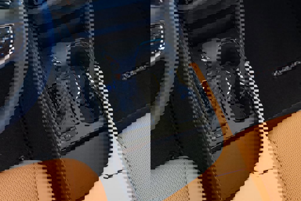 New 2025 Lexus ES 350 image 18