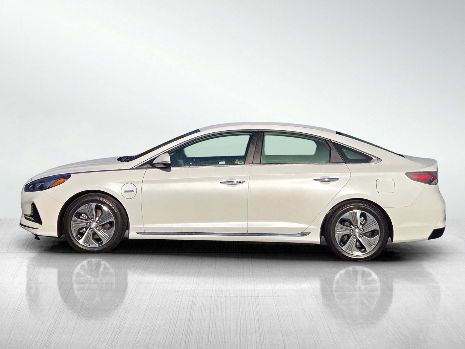 Used 2019 Hyundai Sonata Limited image 7