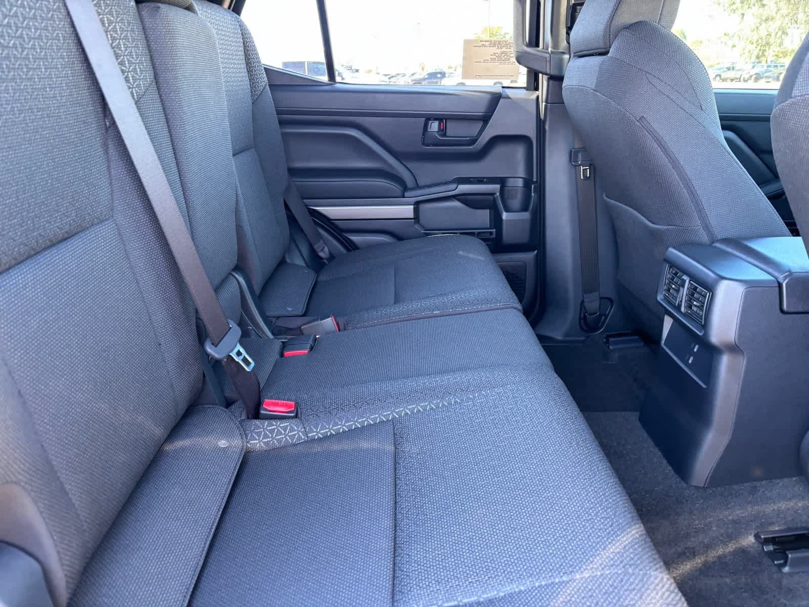 New 2026 Toyota 4Runner SR5 AWD/4WD image 10