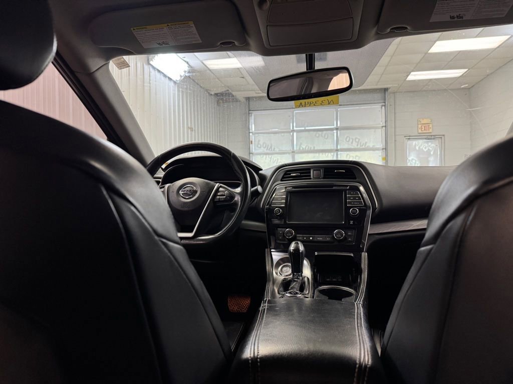 Used 2018 Nissan Maxima 3.5 SV image 21