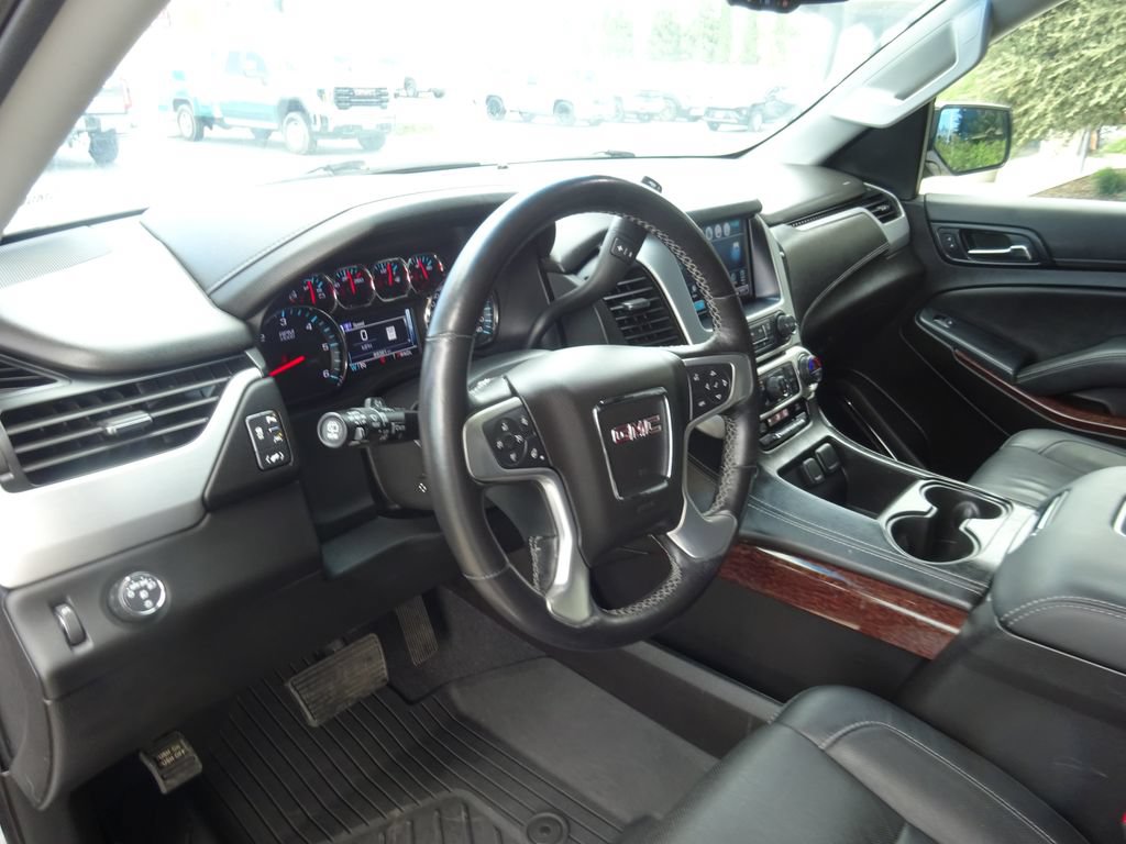 Certified 2019 GMC Yukon XL SLT w/ Open Road Package RWD image 12