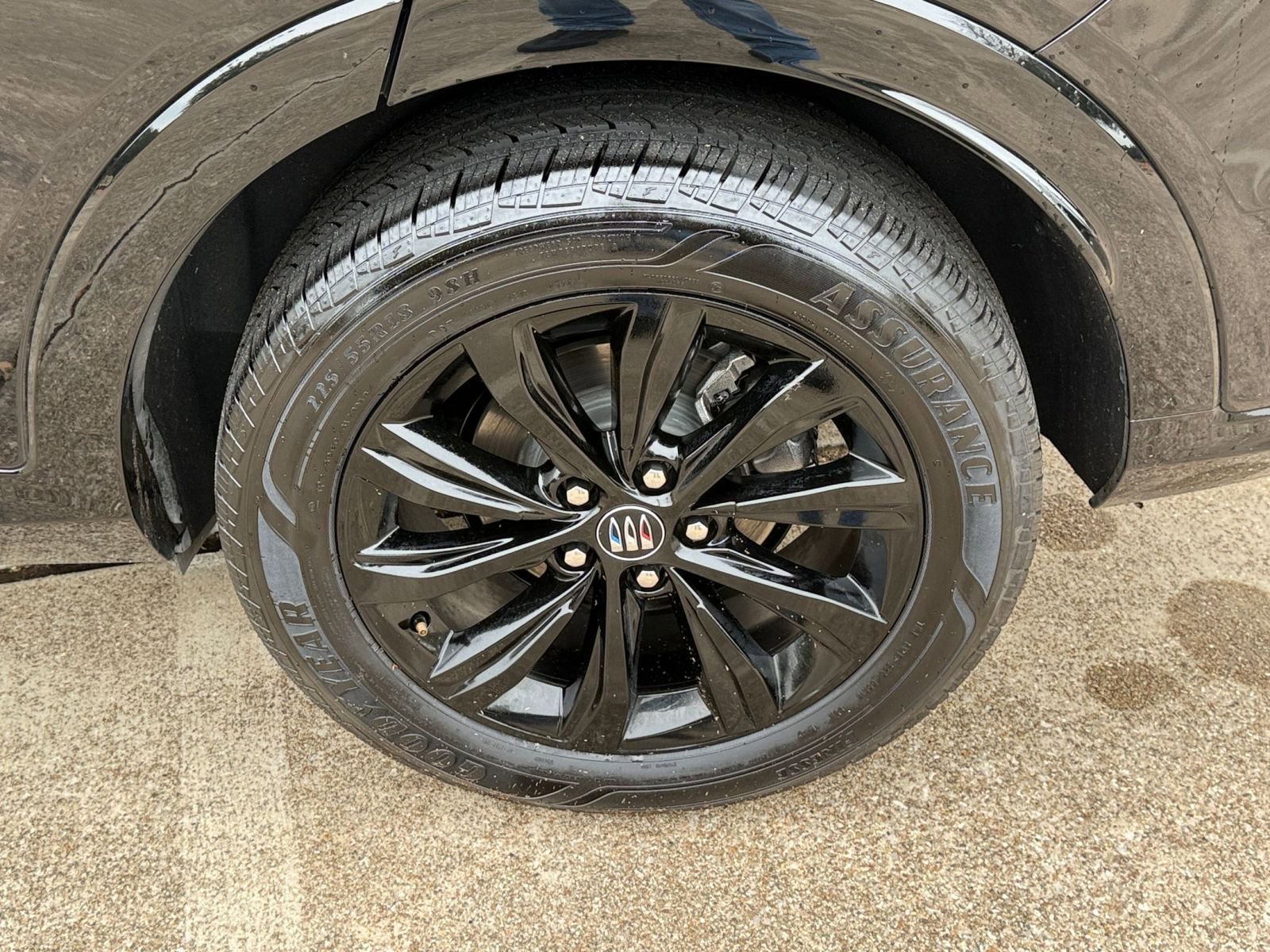 Used 2025 Buick Envista Sport Touring image 30