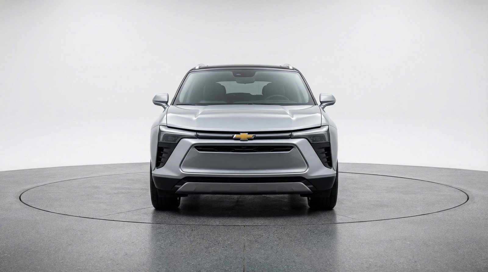 Used 2025 Chevrolet Blazer LT image 2