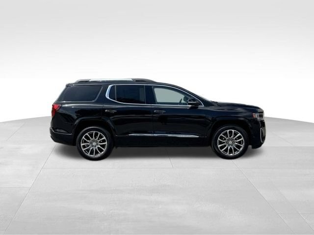 Used 2023 GMC Acadia Denali w/ Denali Ultimate Package AWD/4WD image 2