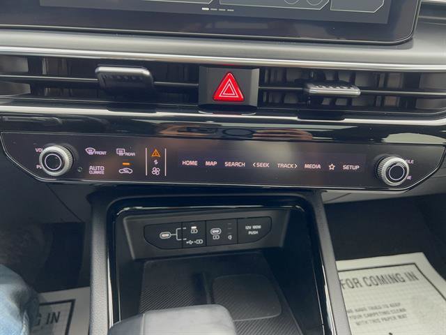 Used 2025 Kia K5 GT FWD image 22
