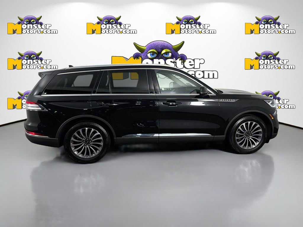 Used 2024 Lincoln Aviator Reserve image 4