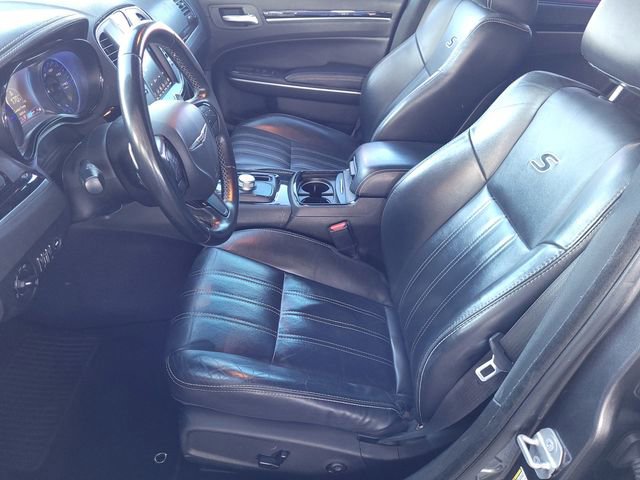 Used 2019 Chrysler 300 S image 16