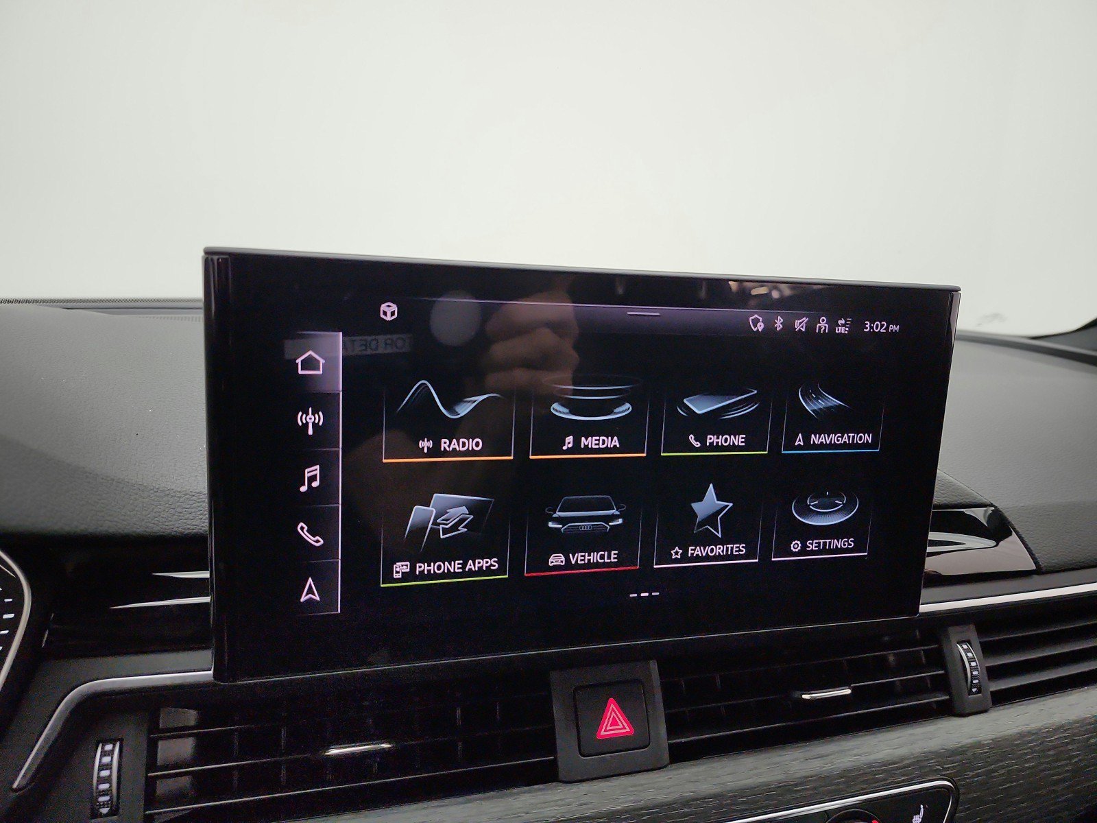 Used 2023 Audi A4 2.0T Premium AWD/4WD image 9