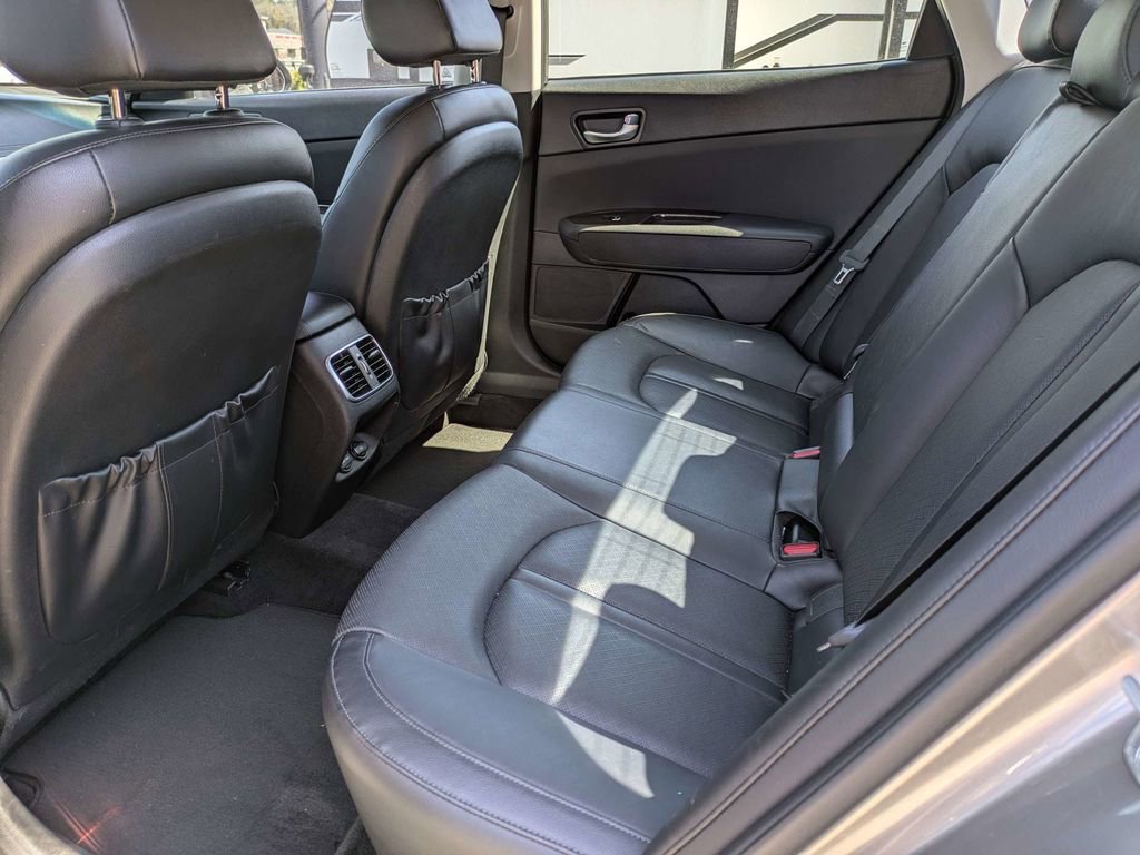 Used 2018 Kia Optima EX FWD image 13