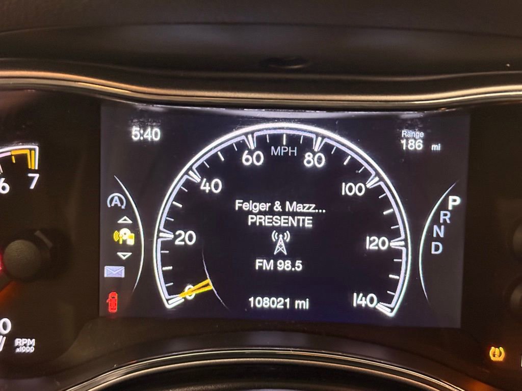 Used 2020 Jeep Grand Cherokee Laredo image 27