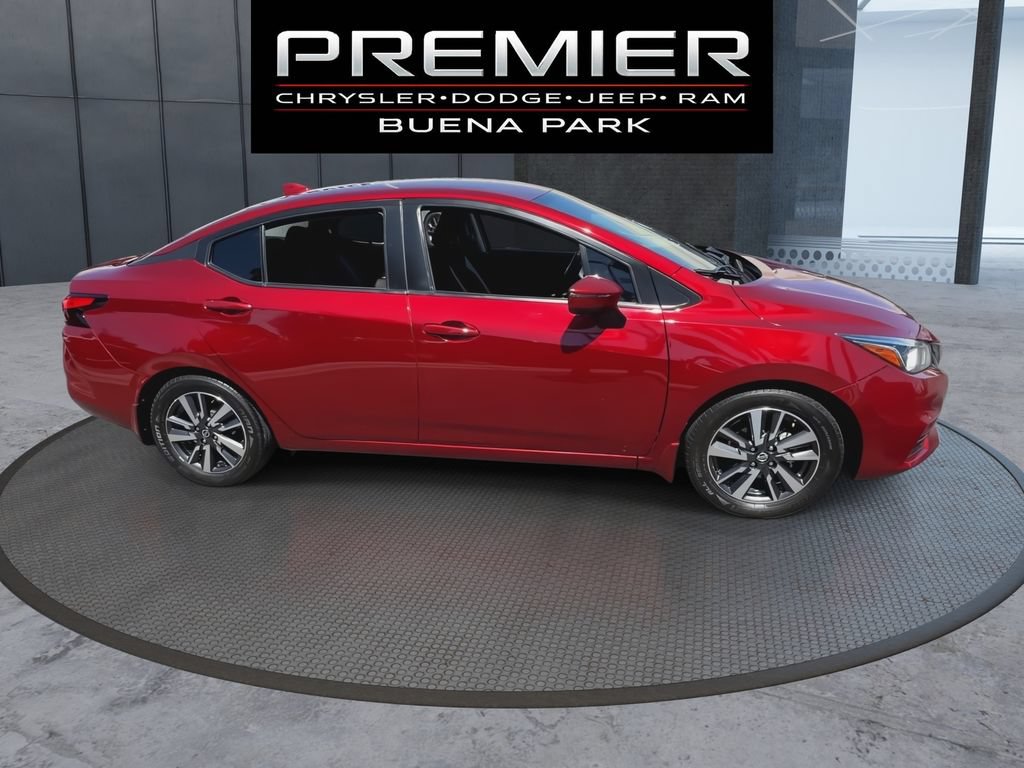 Used 2020 Nissan Versa SV FWD image 9
