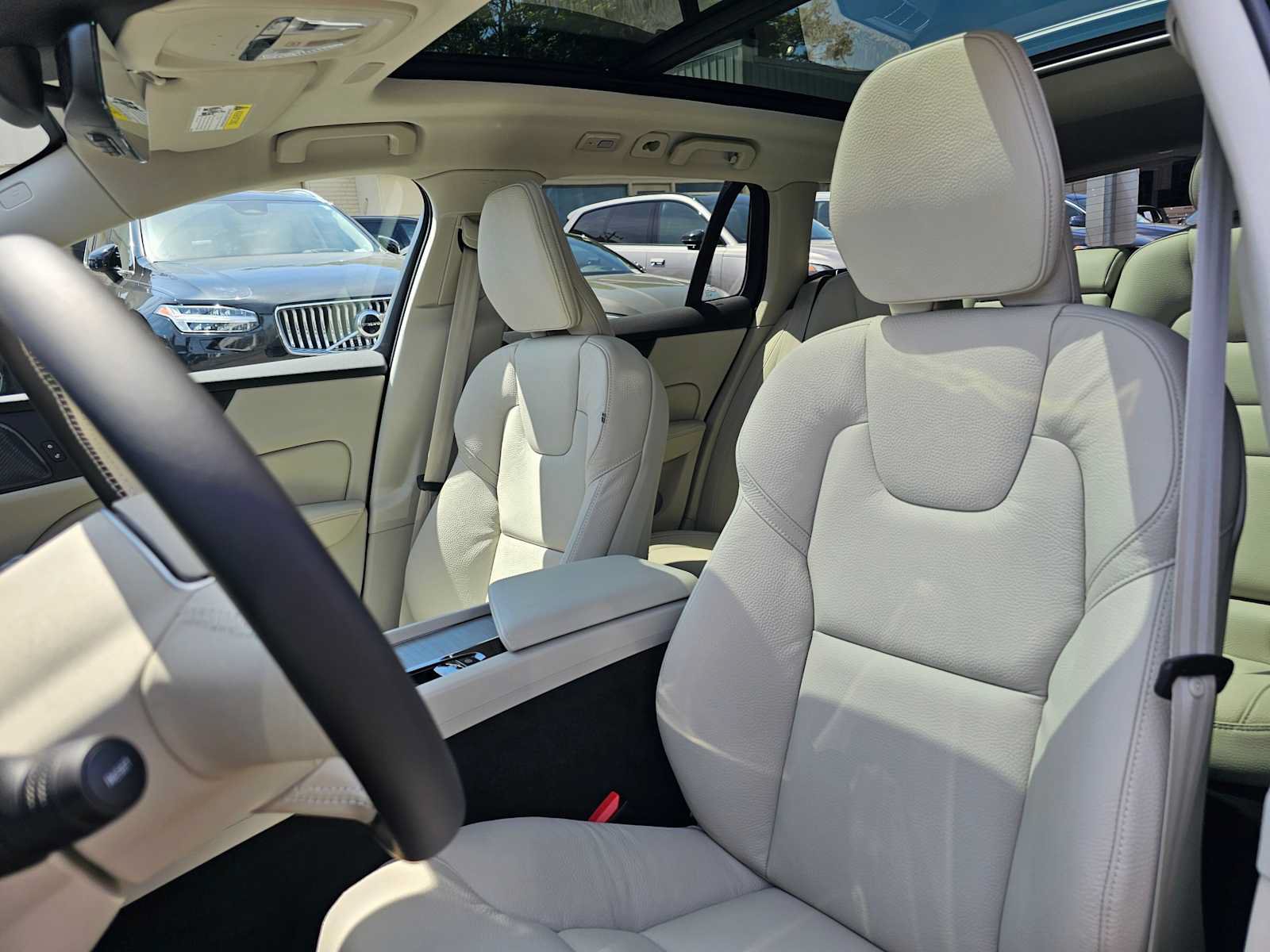 New 2026 Volvo V60 B5 Cross Country Plus w/ Protection Package Premier AWD/4WD image 22