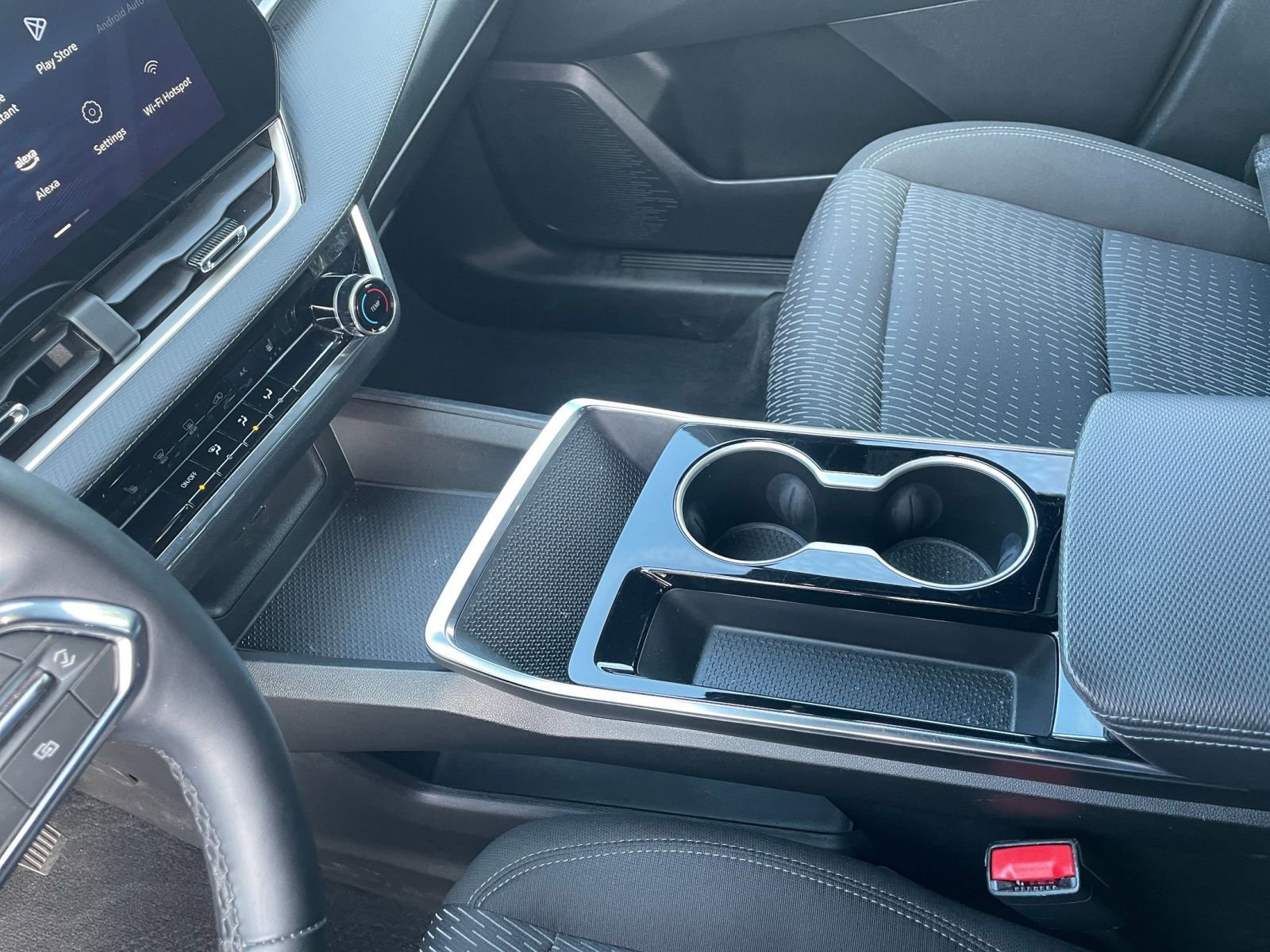 Used 2025 Chevrolet Equinox LT image 42