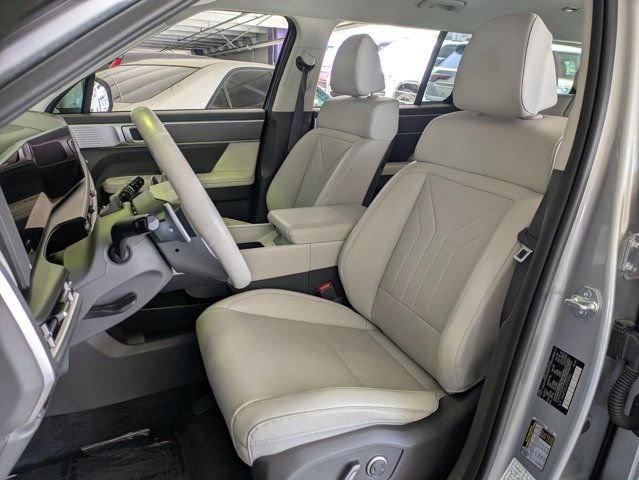 Used 2025 Hyundai Santa Fe SEL AWD/4WD image 23