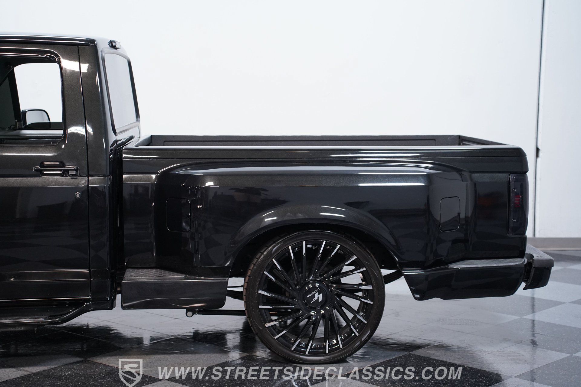 Used 1994 Ford F150 XL RWD image 20