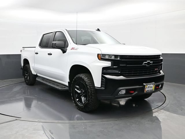 Used 2021 Chevrolet Silverado 1500 LT Trail Boss w/ Bed Protection Package AWD/4WD image 3