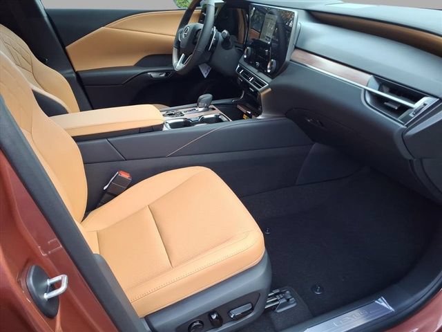 New 2025 Lexus RX 350 Premium w/ Accessory Package (Z1) AWD/4WD image 10
