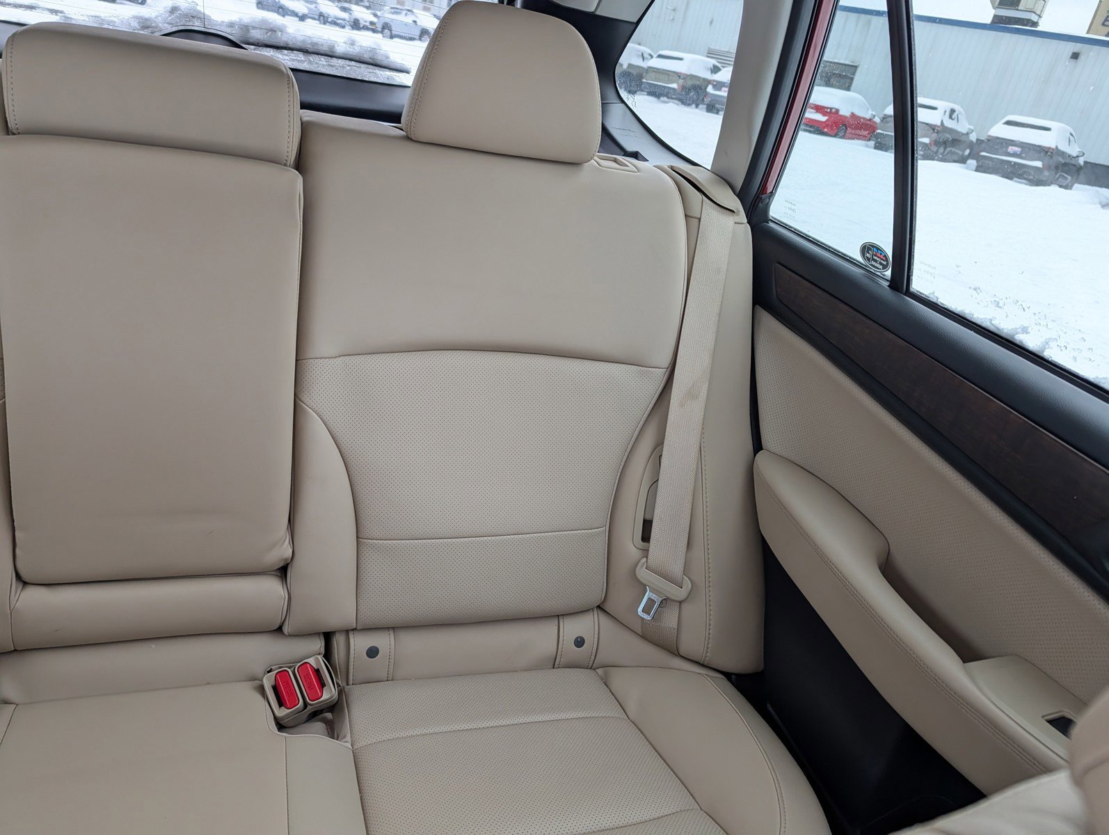 Used 2017 Subaru Outback 2.5i Limited image 14