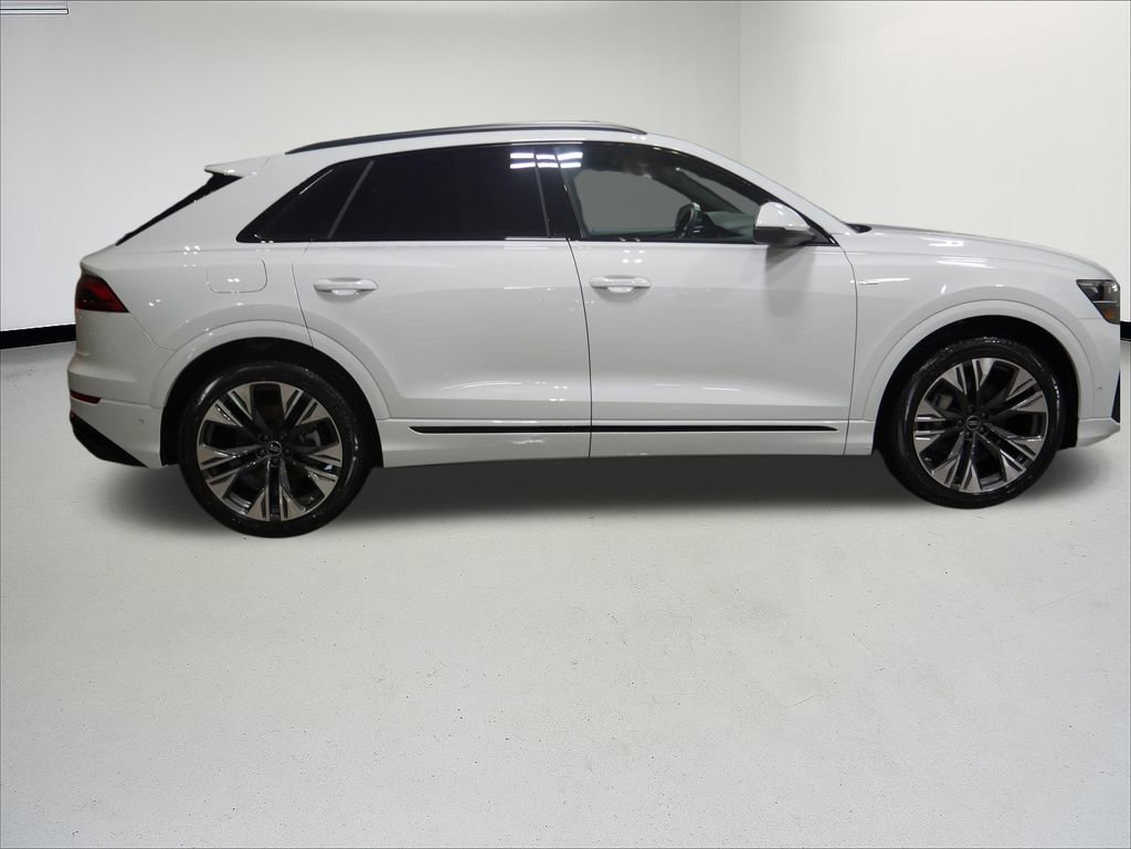 New 2026 Audi Q8 Premium Plus image 6