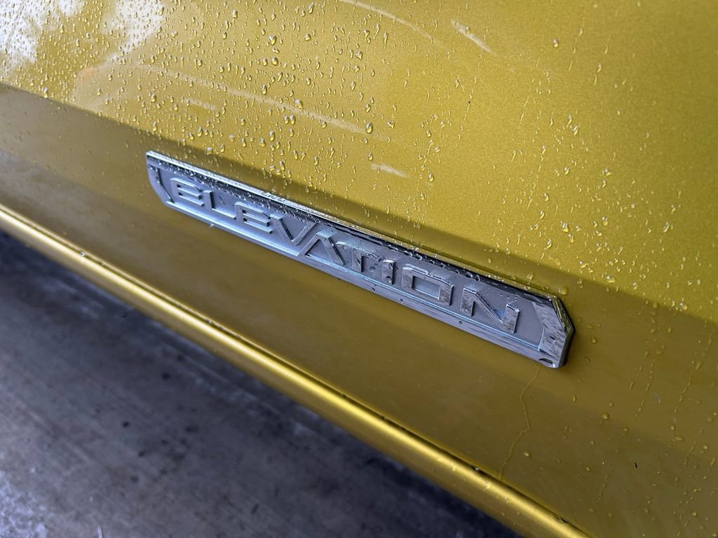 Used 2023 GMC Canyon Elevation image 31