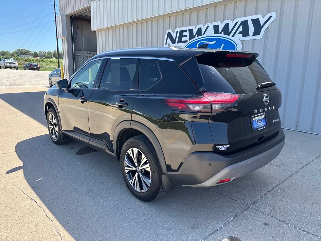 Used 2021 Nissan Rogue SV AWD/4WD image 6