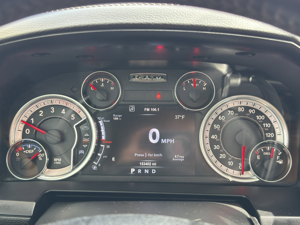 Used 2015 RAM 3500 Laramie image 35