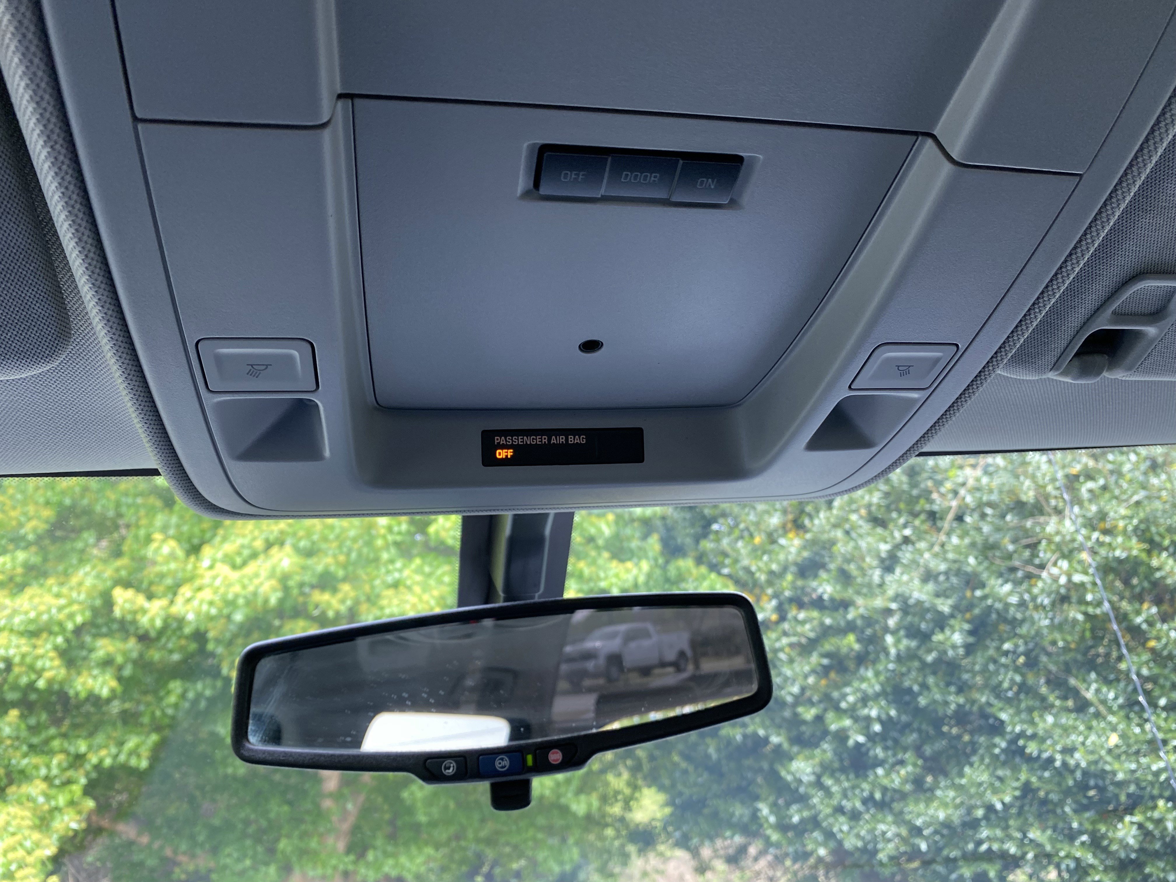 Used 2018 Chevrolet Silverado 1500 LT image 31