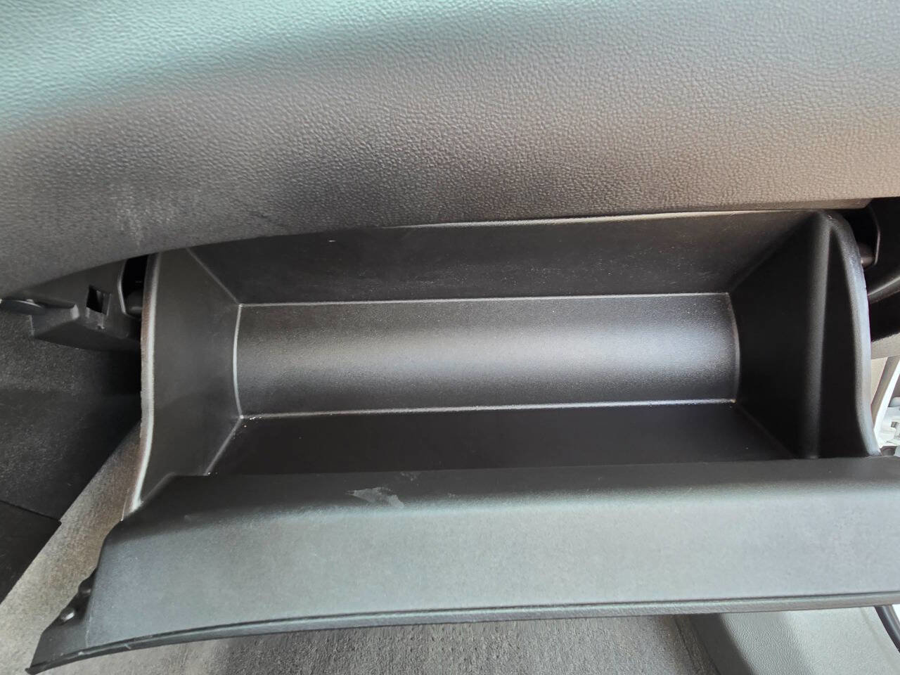 Used 2019 Chevrolet Impala LS FWD image 31