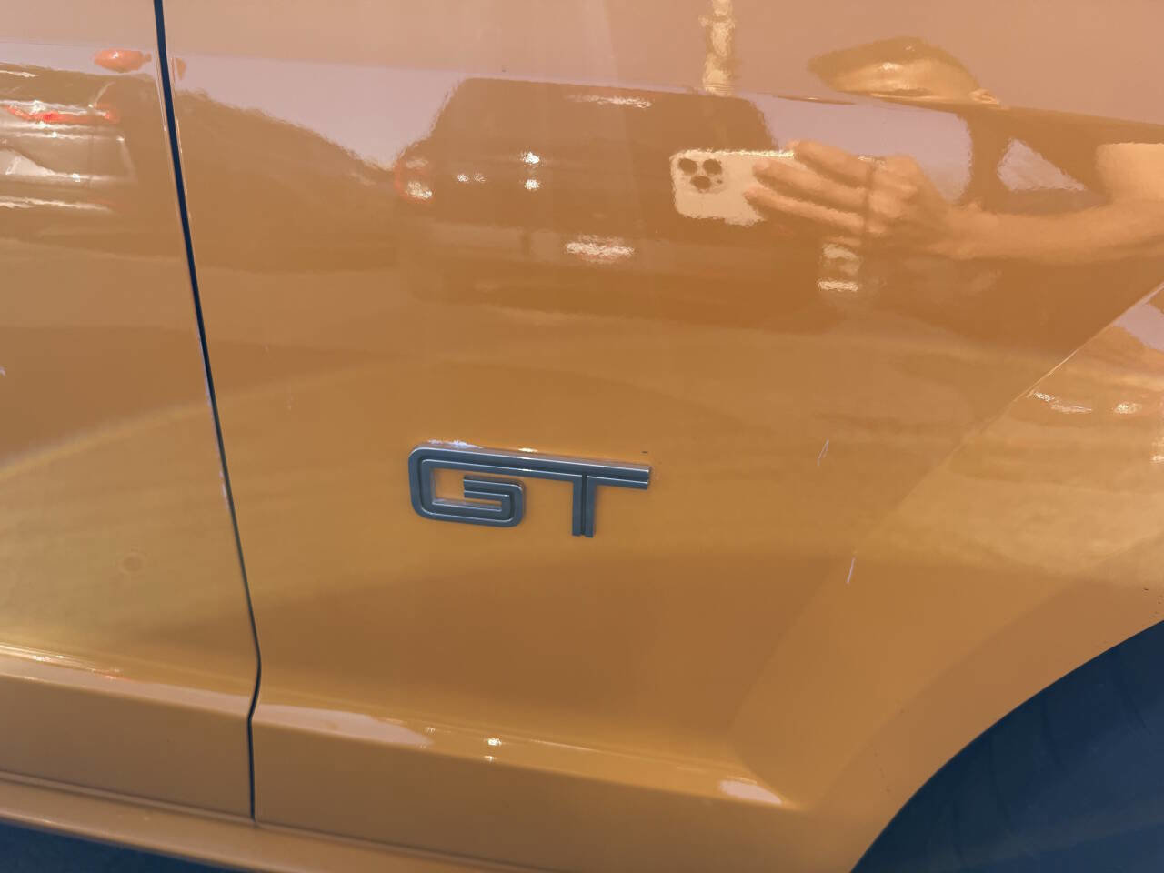 Used 2007 Ford Mustang GT RWD image 3