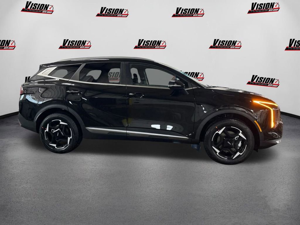 New 2026 Kia Sportage EX image 4