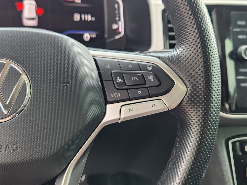 Used 2022 Volkswagen Atlas SEL Premium image 9