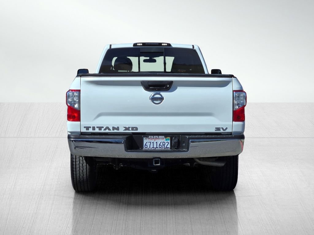 Used 2018 Nissan Titan SV image 5