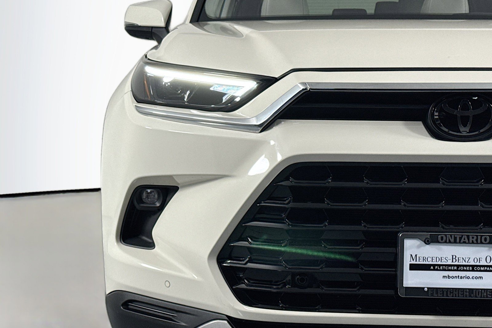 Used 2024 Toyota Grand Highlander FWD image 14