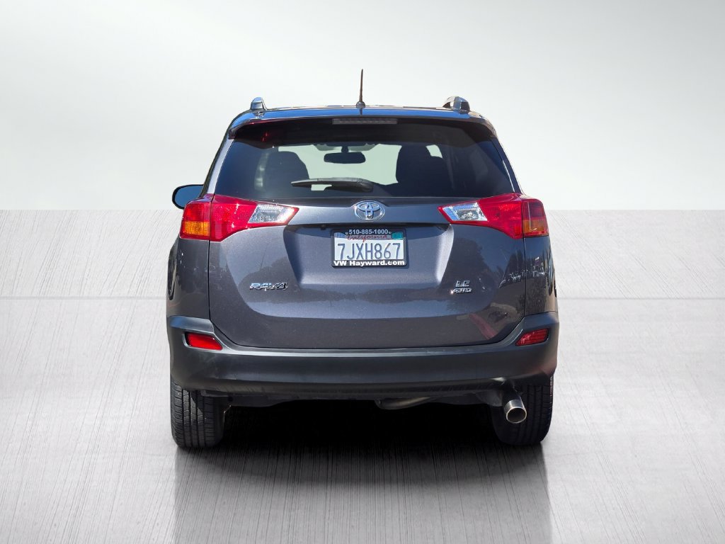 Used 2015 Toyota RAV4 LE AWD/4WD image 6